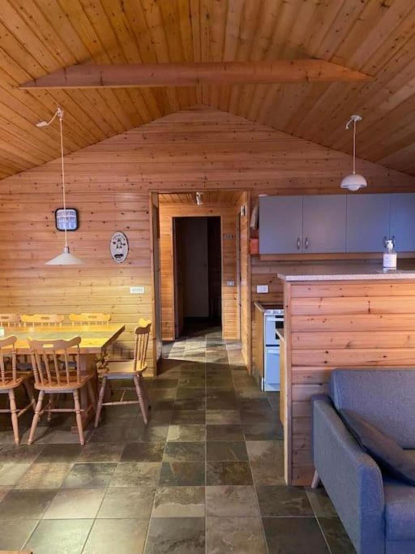 Cozy 2 Bedroom Cottage With Hot Tub Akureyri Exteriér fotografie